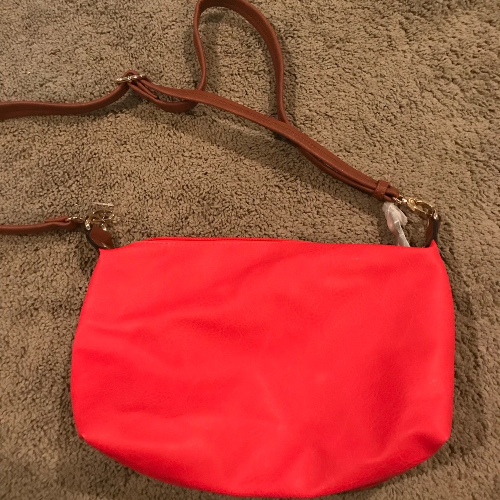 Coral crossbody